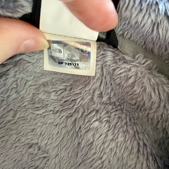 💥The North Face Osito Fleece Vest💥 - Picture 13 of 16